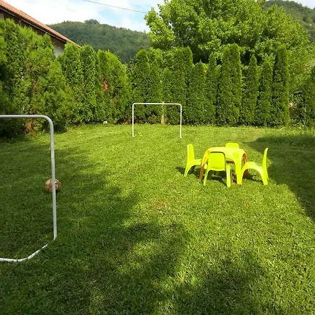 ريزيدنس غرين بيت للعطل *